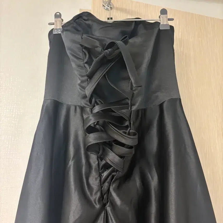 [BUNJANG] Black Long Dress with Ribbon Detail / 웨딩촬영용 블랙드레스