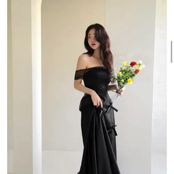 [BUNJANG] Black Long Dress with Ribbon Detail / 웨딩촬영용 블랙드레스