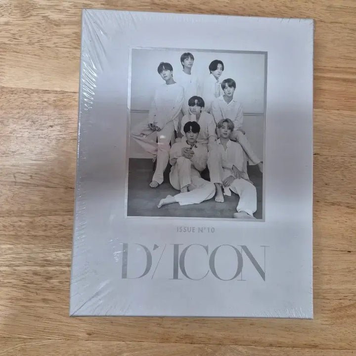 [BUNJANG] BTS DICON BTS Photobook (Sealed) / (미개봉)BTS   DICON BTS 화보집