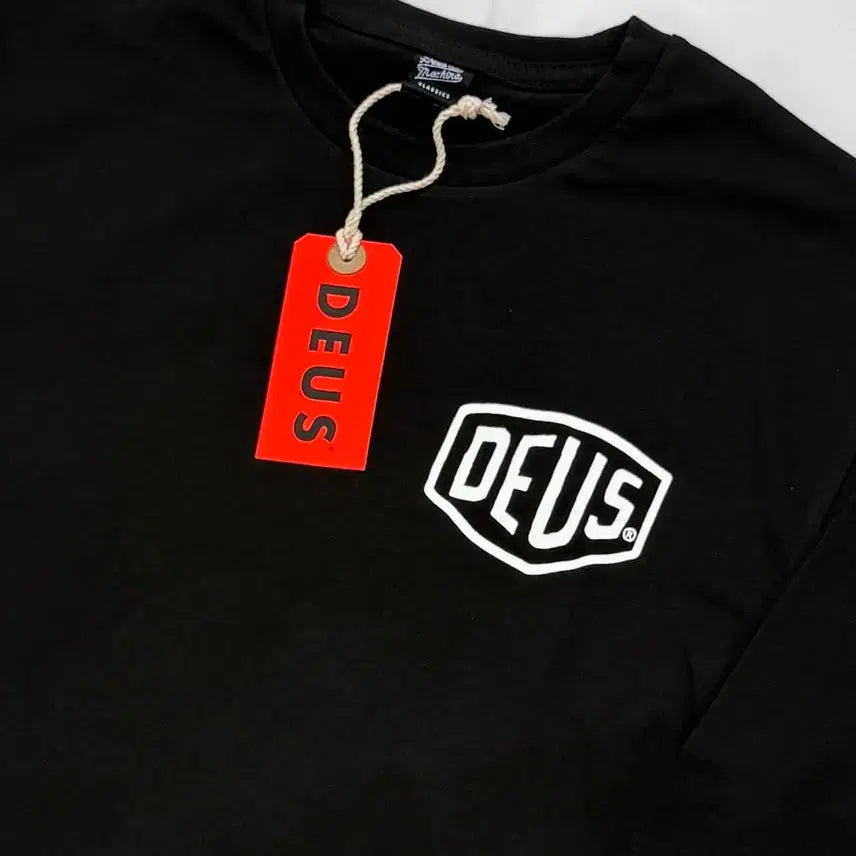 [BUNJANG] Deus Seoul College Long Sleeve T-shirt (Black, M) / [새상품]Deus데우스 서울 컬리지 긴팔 롱슬리브 티셔츠 블랙 M