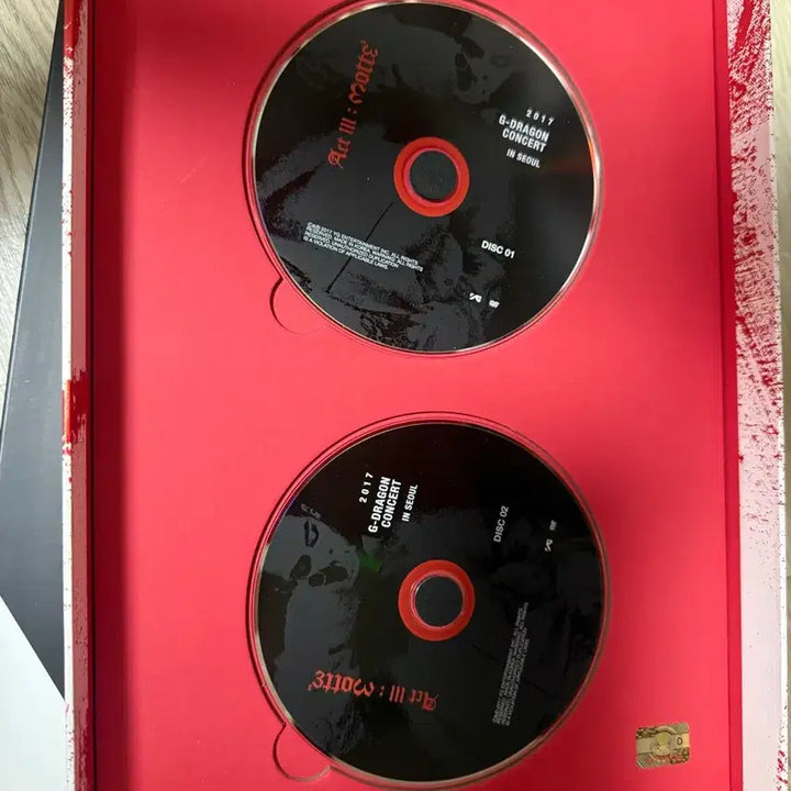 [BUNJANG] G-Dragon MOTTE 2017 Solo Concert DVD / 지드래곤 모테 2017 솔로콘 dvd