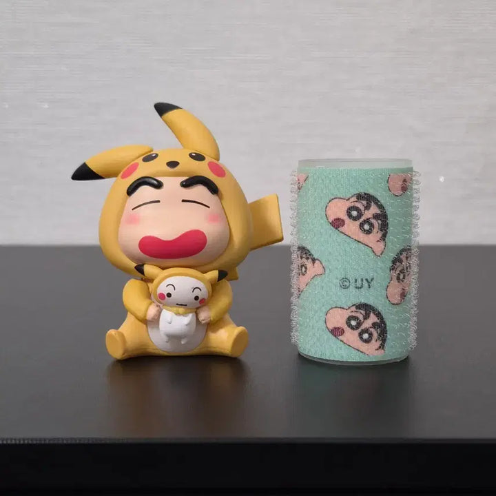 [BUNJANG] Crayon Shin-chan &amp; Snowball Pikachu Ver. Figure / 8.3cm 짱구 피규어 피카츄 짱구와 흰둥이