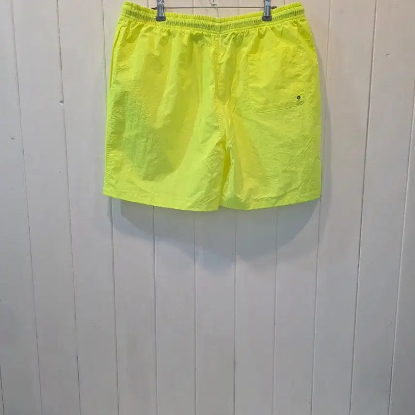 [BUNJANG] TBC Neon Nylon Training Shorts / 무지 형광 나일론 츄리닝 반바지 "T.B.C"