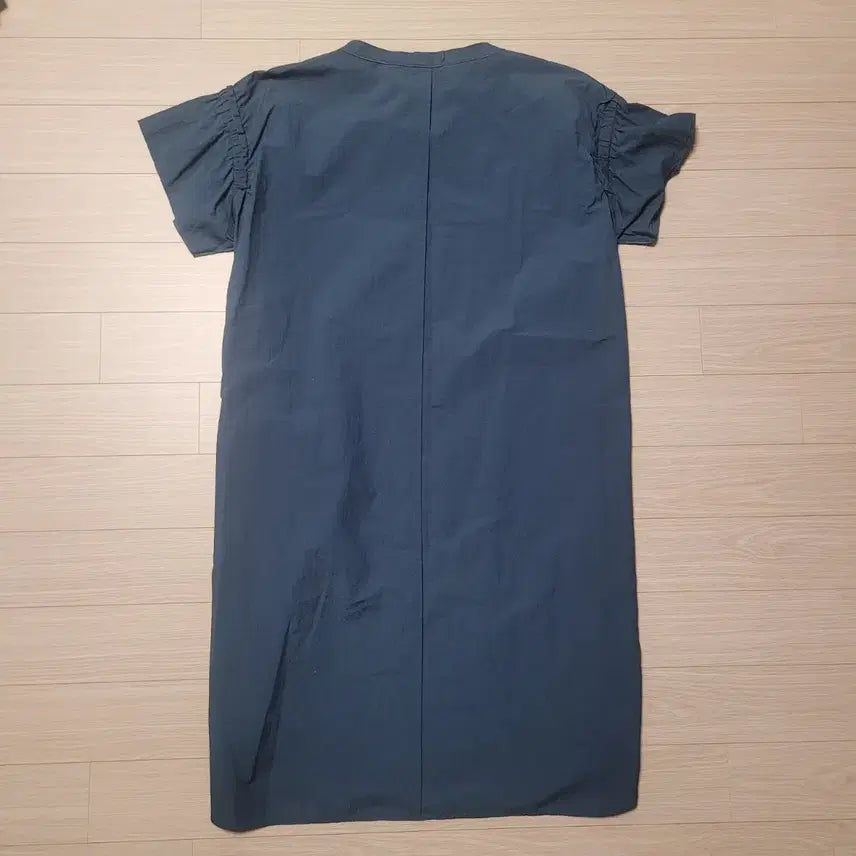 [BUNJANG] V-Neck Ruffled Short-Sleeve Long Dress, Navy / 브이넥 셔링 반팔 롱 원피스 네이비