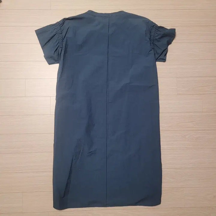 [BUNJANG] V-Neck Ruffled Short-Sleeve Long Dress, Navy / 브이넥 셔링 반팔 롱 원피스 네이비