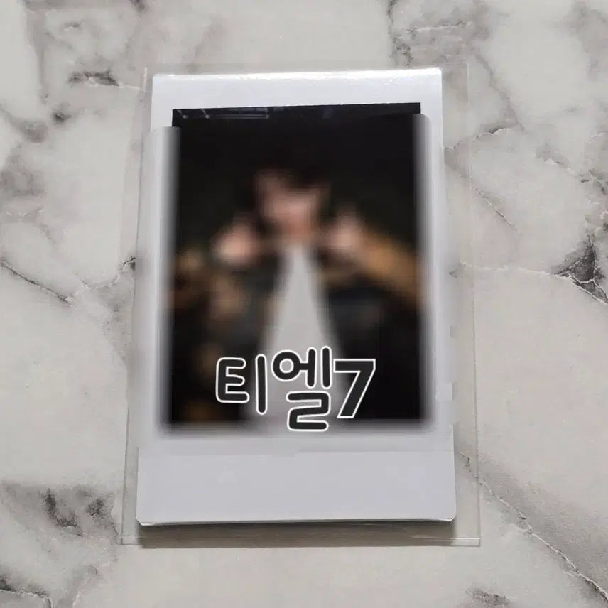 [BUNJANG] All Day Project Woochan Polaroid / 올데이프로젝트 우찬 원본 폴라 폴라로이드