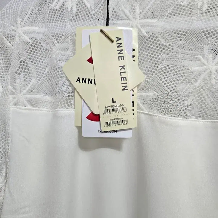 [BUNJANG] Anne Klein White Lace Long Sleeve Blouse - Size L / 앤클라인 화이트 레이스 긴팔 블라우스 L 새상품