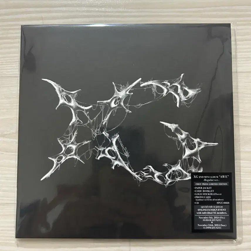 [BUNJANG] XG AWE Regular Edition Album / (초판 한정반) XG - 미니 2집 AWE [Regular