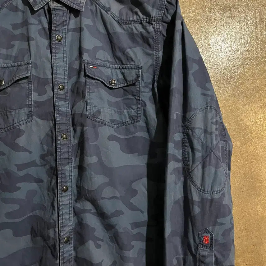 [BUNJANG] Tommy Hilfiger Camo Pattern Shirt / 타미힐피거 카모패턴 셔츠