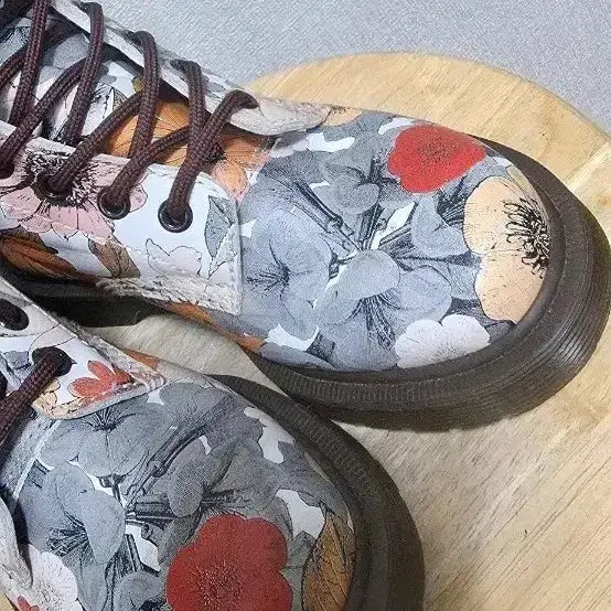 [BUNJANG] Dr. Martens Pascal Floral Printed Boots / 닥터마틴 파스칼