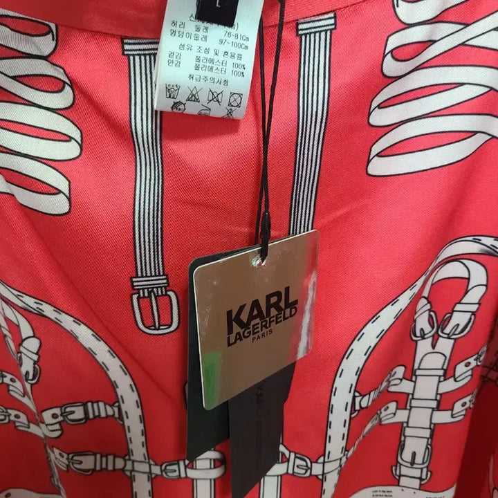 [BUNJANG] Karl Lagerfeld Scarf Pattern Midi Skirt / 칼 라거펠트 레드 스카프 패턴 스커트