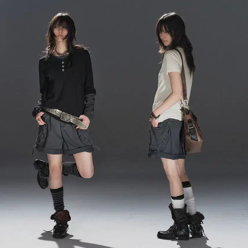 [BUNJANG] WearAndtear Roll-up Cargo Shorts / wearAndtear 롤업 리벳 카고 스트릿 코튼 5부 팬츠