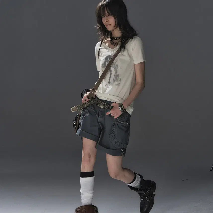 [BUNJANG] WearAndtear Roll-up Cargo Shorts / wearAndtear 롤업 리벳 카고 스트릿 코튼 5부 팬츠
