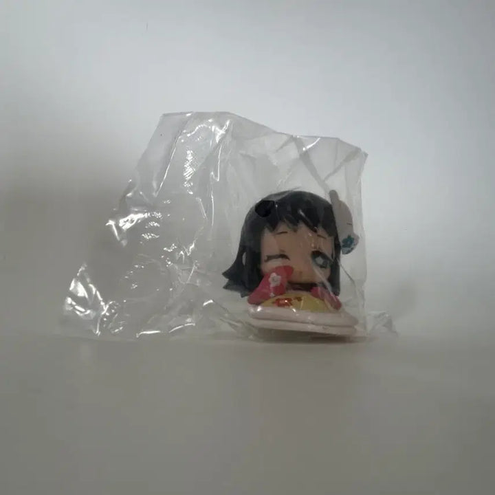 [BUNJANG] Demon Slayer Makomo Unopened Figure / 미개봉)귀멸의칼날 가챠 오네무탄 마코모 판매