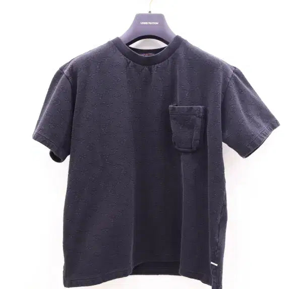 [SOLD OUT] 루이비통 모노그램 3D 반팔 티셔츠 1A5VIB 백화점