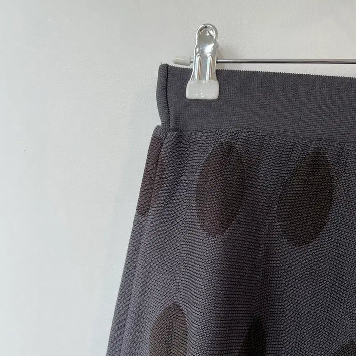 [BUNJANG] Black Dot A-line Skirt / 검정색 도트 A라인 스커트