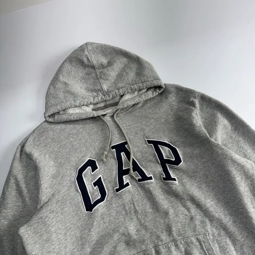 [SOLD OUT] Gap 갭 네이비 로고 그레이 후드티