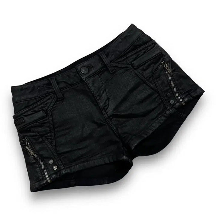 [SOLD OUT] TANKUS Rock chic coated hot pants