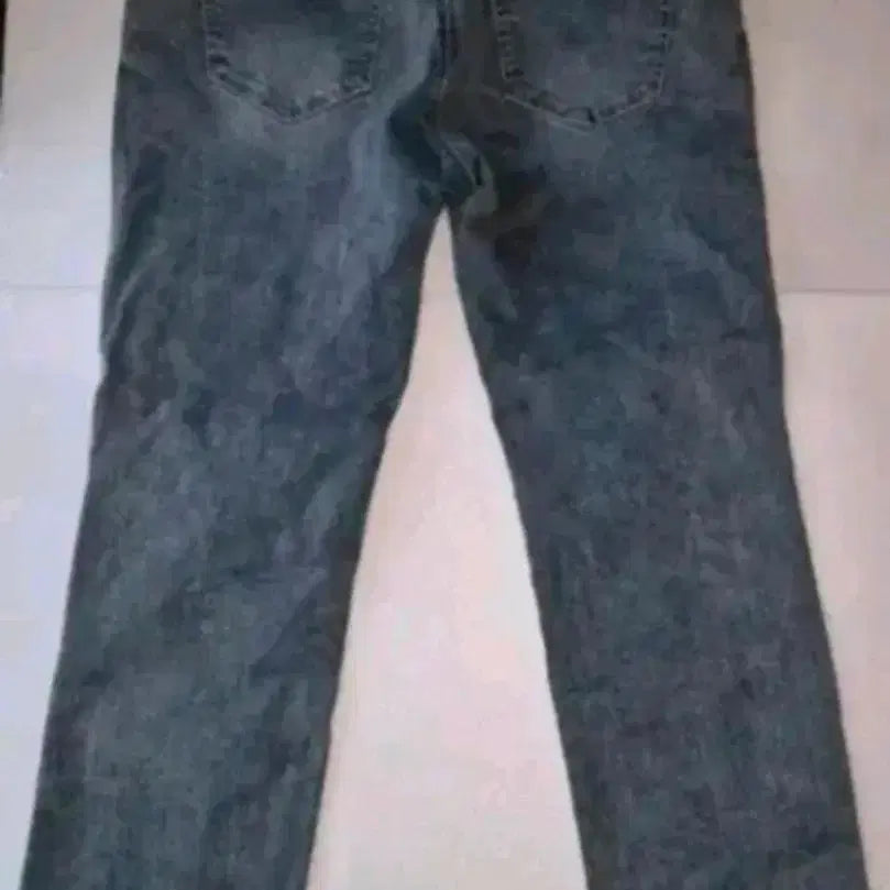 [SOLD OUT] 4계절 게스일자 데님진 34.기장약97/2일착 밑단수선1만/세일69900