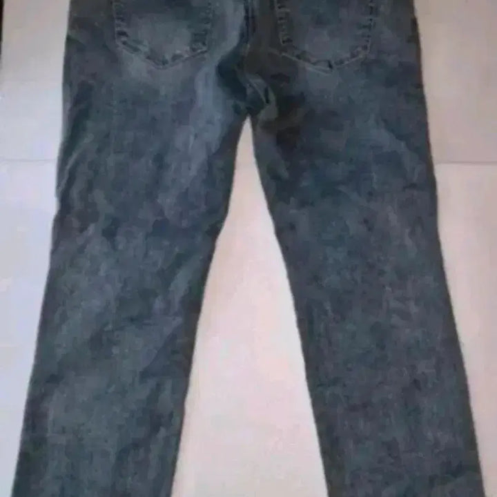 [SOLD OUT] 4계절 게스일자 데님진 34.기장약97/2일착 밑단수선1만/세일69900