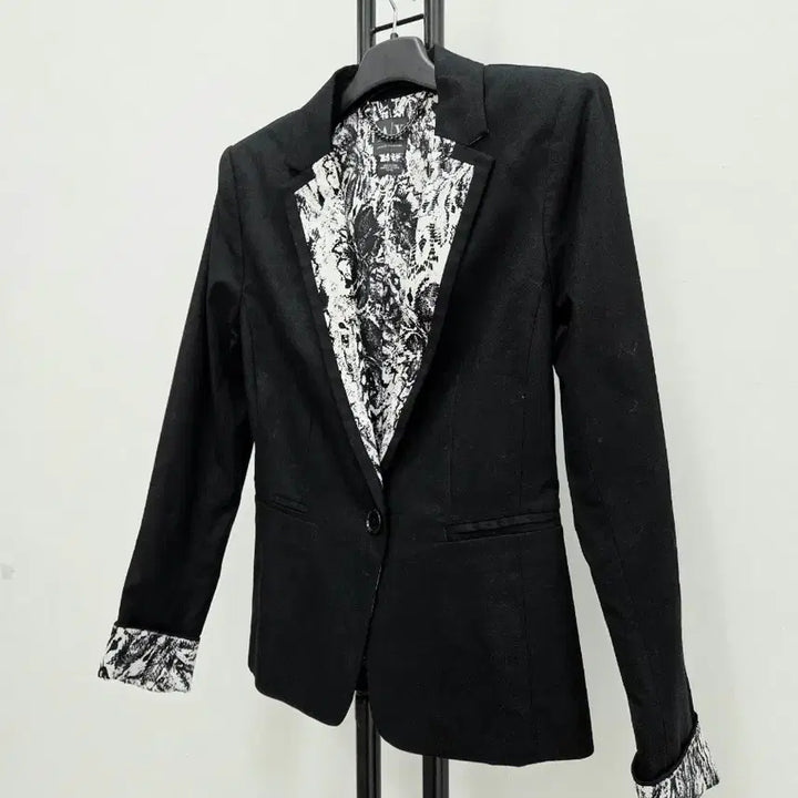 [BUNJANG] Armani Exchange Black Women&