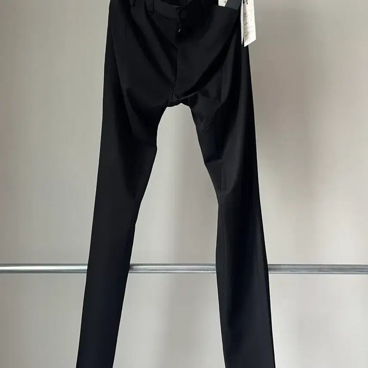 [BUNJANG] Julius SS15 Prism Geometric Pattern Seamed Twill Trousers Size 2 / Julius SS15 Geometric Pattern Trousers