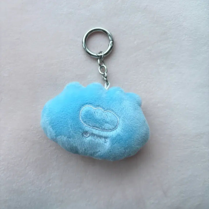 [BUNJANG] Hukahuka Studio Fish Tank Fish Keychain / 후카후카 스튜디오 어항 물고기 키링