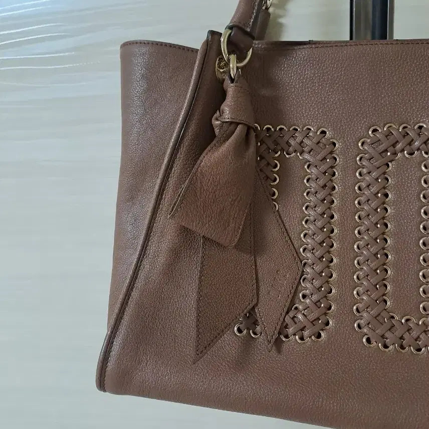 [SOLD OUT] 닥스 숄드백