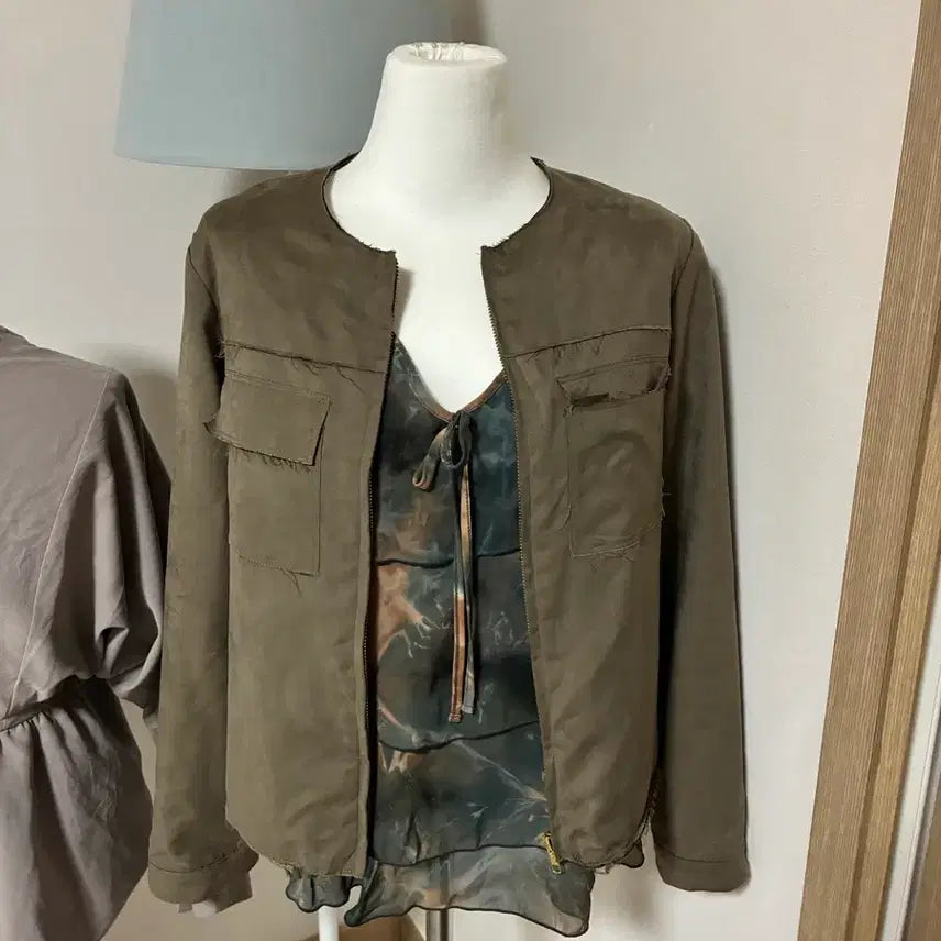 [BUNJANG] Khaki Suede Short Jumper / 카키 숏점퍼