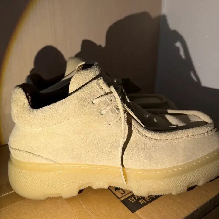 [BUNJANG] Burberry Suede Creeper Mid Sneakers / 버버리 스웨이드 크리퍼 미드 스니커즈 43 정품 급처 쿨거래 에눌