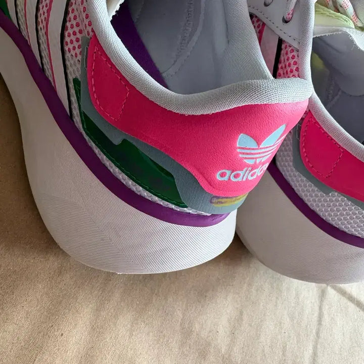 [BUNJANG] Adidas Mixed Color Sneakers / 아디다스 운동화