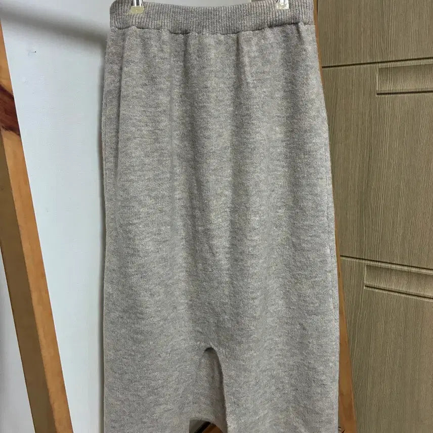 [BUNJANG] Beige Knit Long Skirt / 베이지 니트 롱스커트