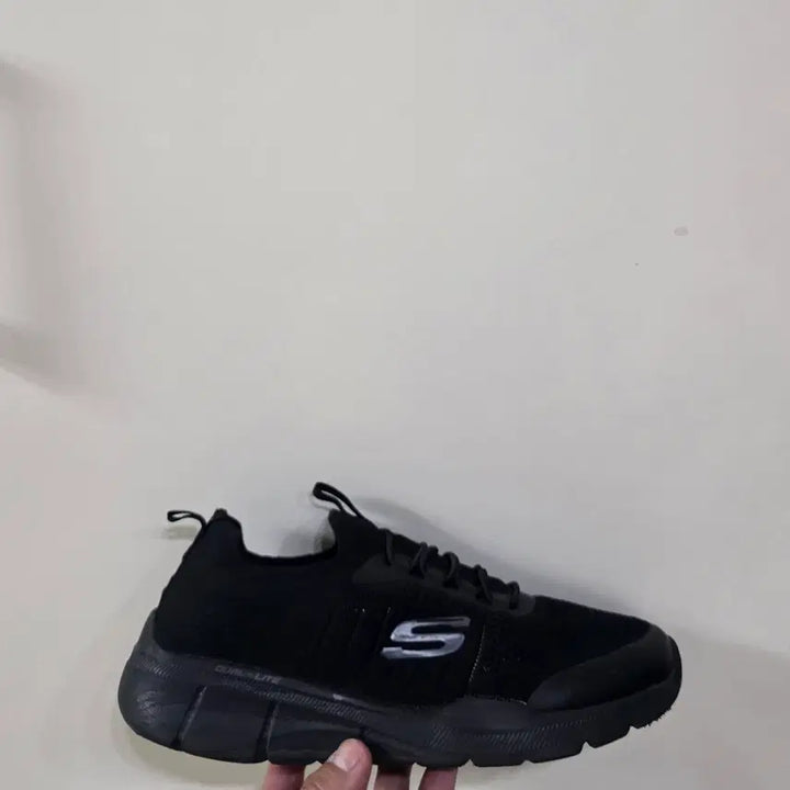 [BUNJANG] Skechers Knit Bungee Lace-Up Slip-On Triple Black / [260] 스케쳐스 니트 번지 레이스업 슬립온 트리플블랙ㅡ단종매물,최저가