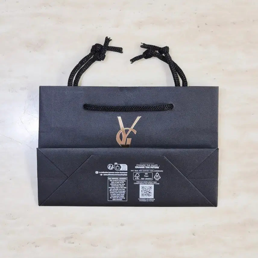 [SOLD OUT] [정품]입생로랑 쇼핑백,생로랑 쇼핑백,입생로랑 박스,생로랑 박스,입생로랑