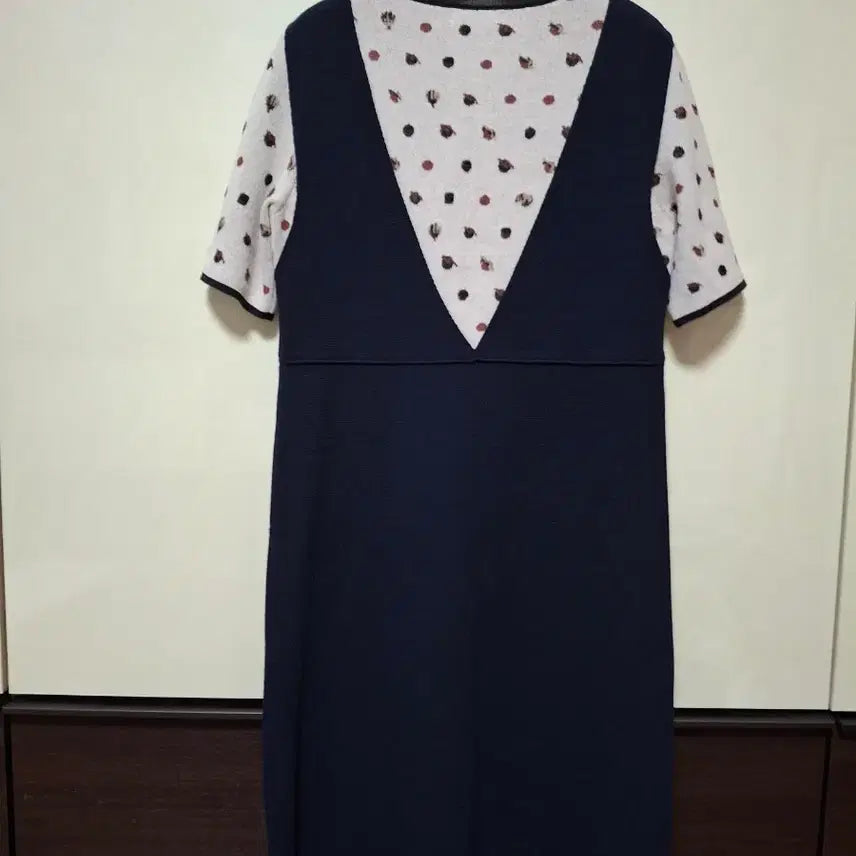 [BUNJANG] SJSJ Knit Contrast Dress (Navy, 90) / SJSJ  니트배색 원피스  90사이즈  네이비색계열   일체형