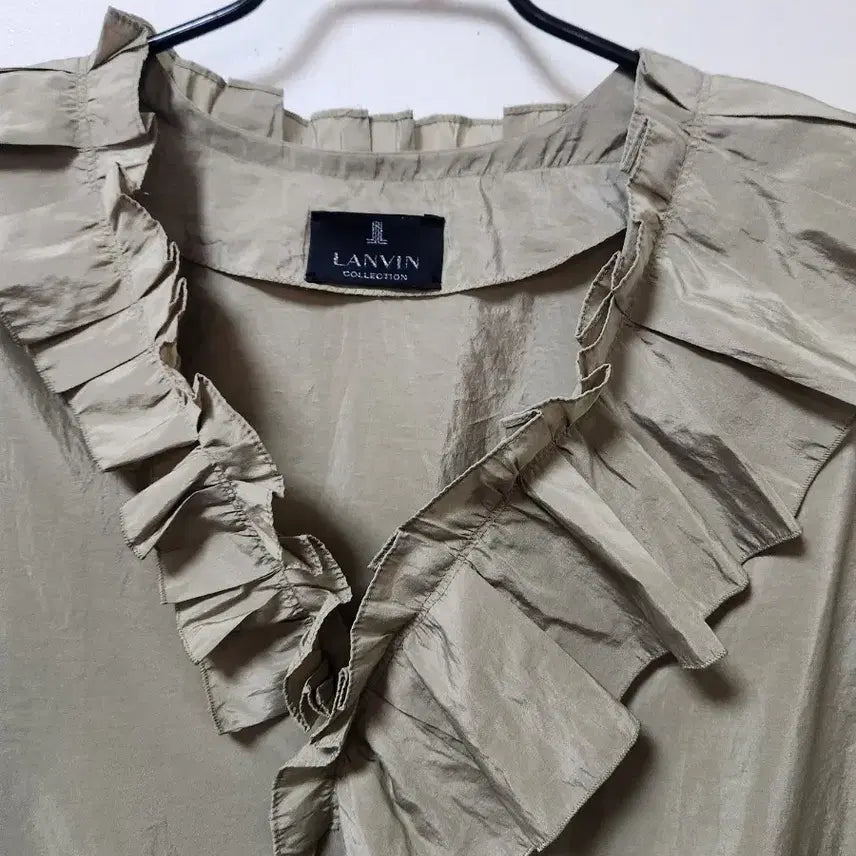 [BUNJANG] Lanvin Collection Frill Blouse / LANVIN 랑방 프릴 블라우스 셔츠