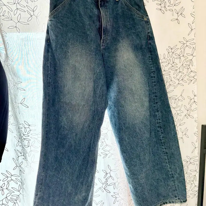 [BUNJANG] Hatching Room Wide Curve Jeans Washed Blue / 4) 해칭룸 와이드 커브 진 워시드 블루