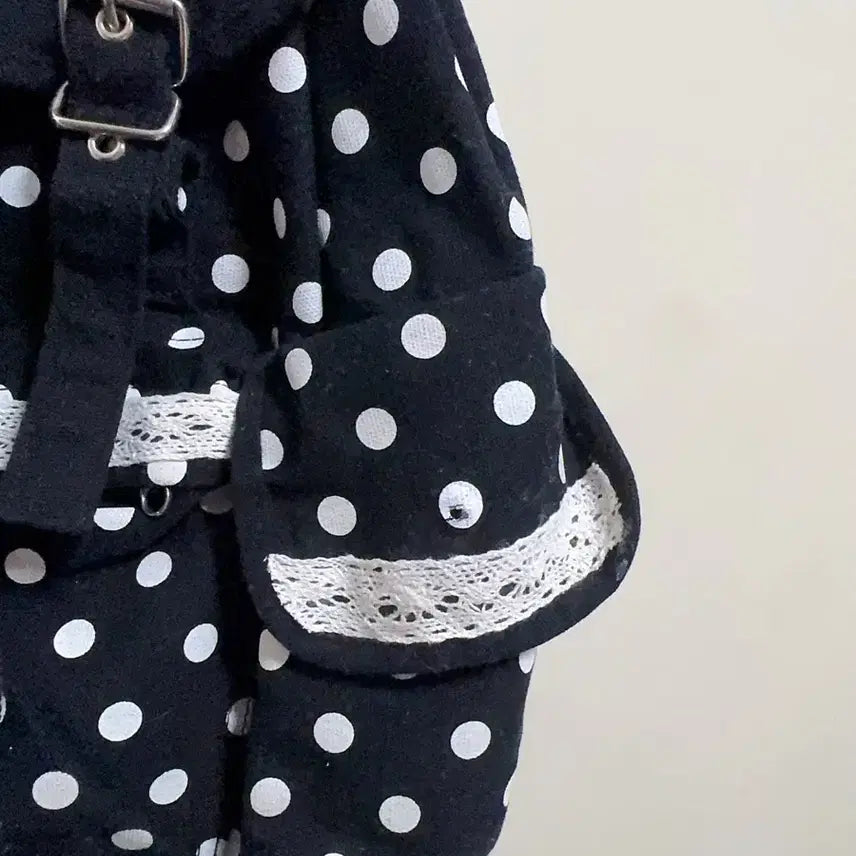 [BUNJANG] Hagumi Vintage Dot Lace Three-Pocket Backpack / 일본 빈티지 모리걸 하구미 도트 레이스 쓰리포켓 백팩 모리 가방