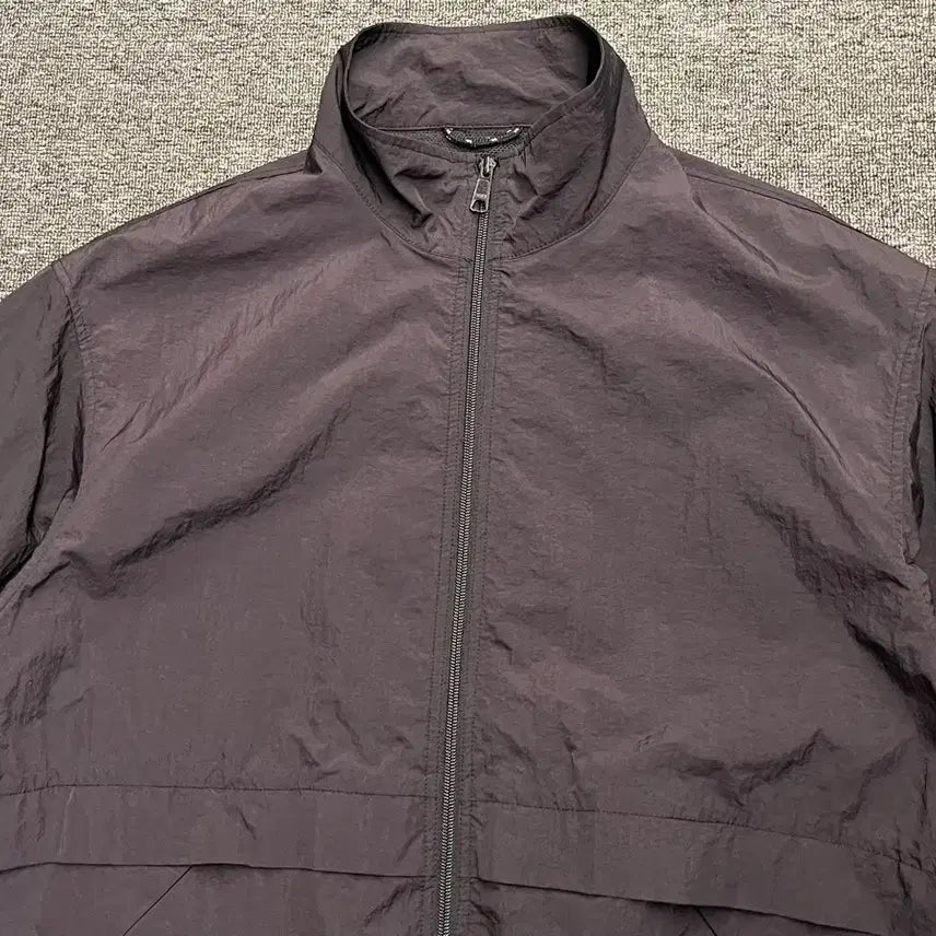 [SOLD OUT] [100] 어반리서치 블랙 바람막이 점퍼 L