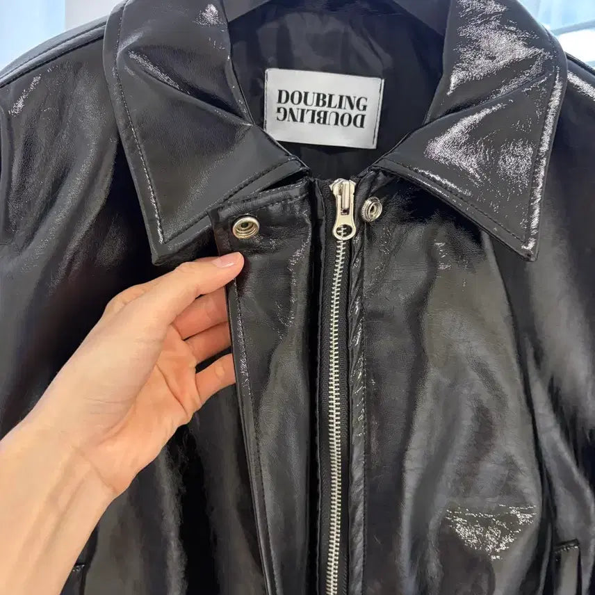 [BUNJANG] Shiny Leather Collar Jacket / 유광 레더 카라자켓