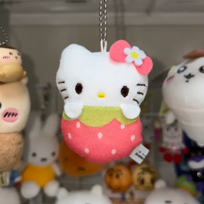 [BUNJANG] Sanrio Hello Kitty Strawberry Okurumi Gacha / 산리오 딸기 오쿠루미 가챠 키티