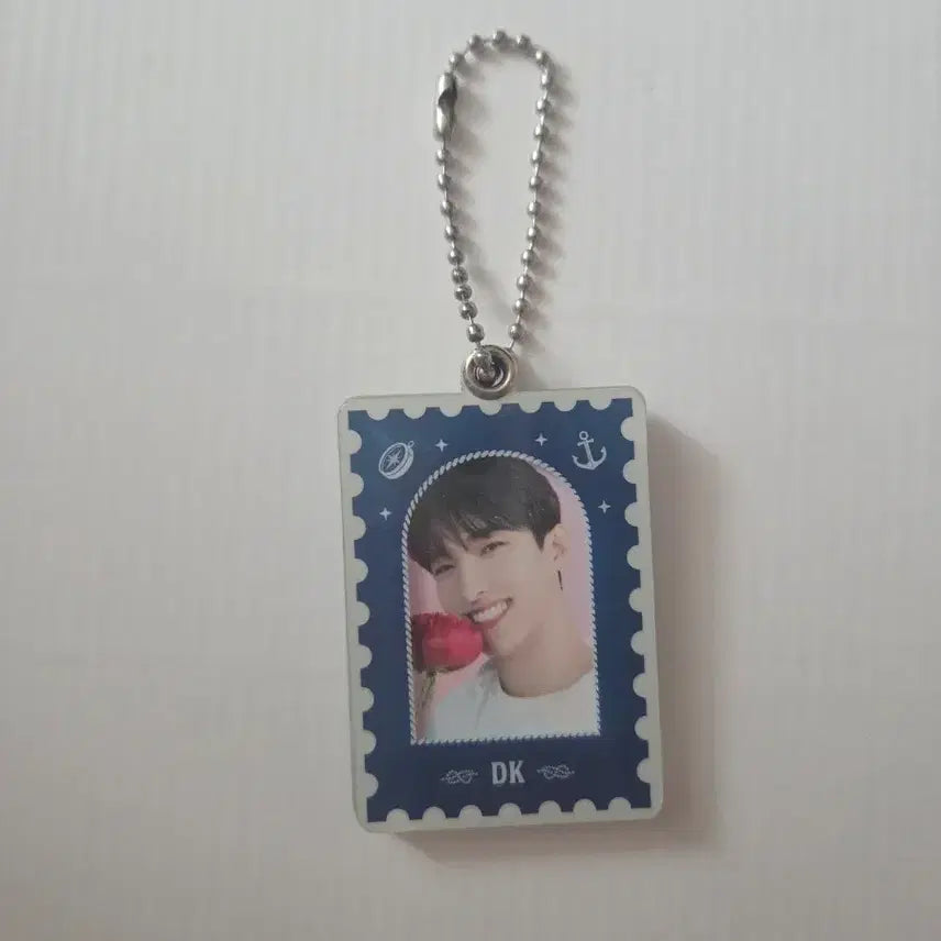 [BUNJANG] Seventeen Dokyeom Photocard Holder / 세븐틴 카페 인 서울 미니포토 홀더 도겸