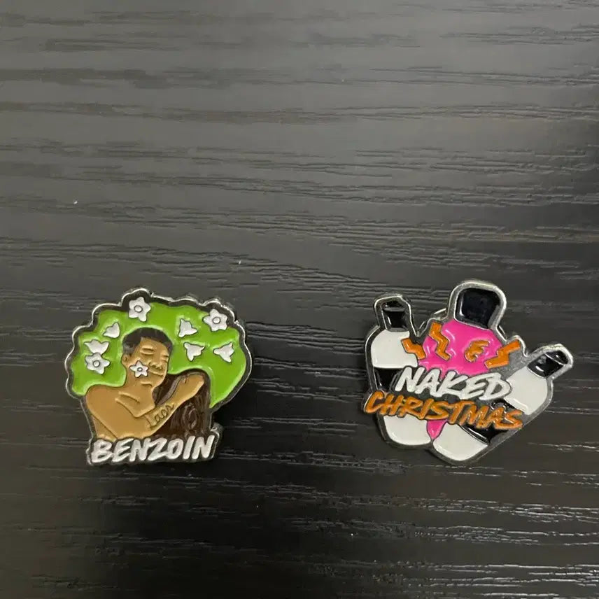 [BUNJANG] Lush, Musical, and Overseas Badges Bundle / [일괄판매가]러쉬 덕찌, 뮤지컬뱃지,해외구입 뱃지 일괄