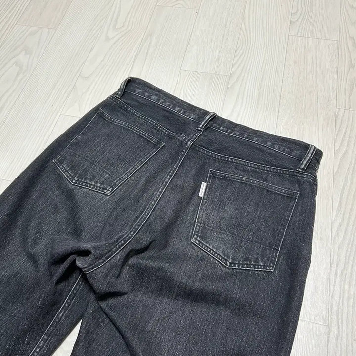 [BUNJANG] Ends and Means 5-Pocket Denim Jeans Black / [L] 엔즈앤드민즈 Ends and means 5포켓 데님 블랙