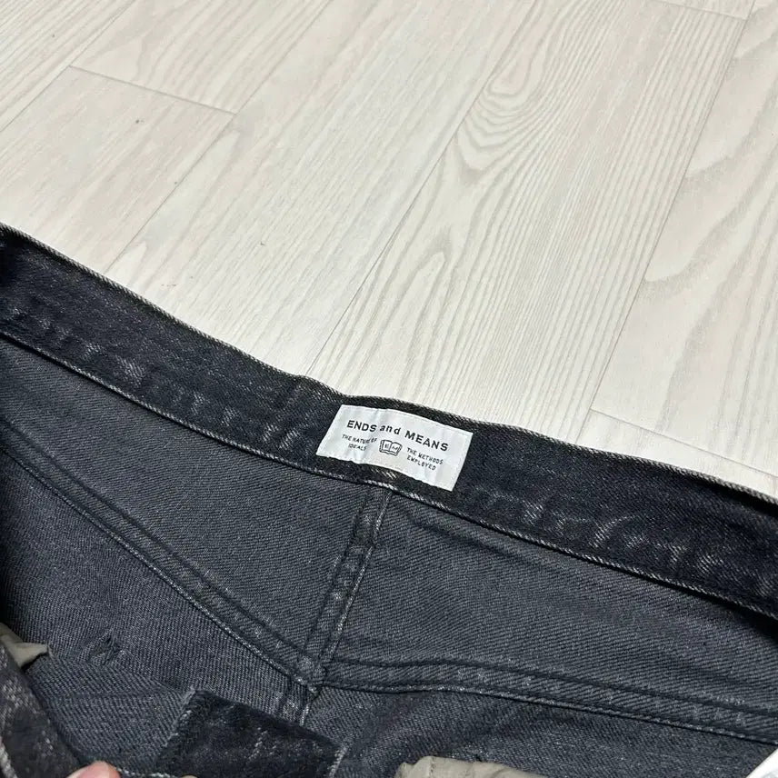 [BUNJANG] Ends and Means 5-Pocket Denim Jeans Black / [L] 엔즈앤드민즈 Ends and means 5포켓 데님 블랙