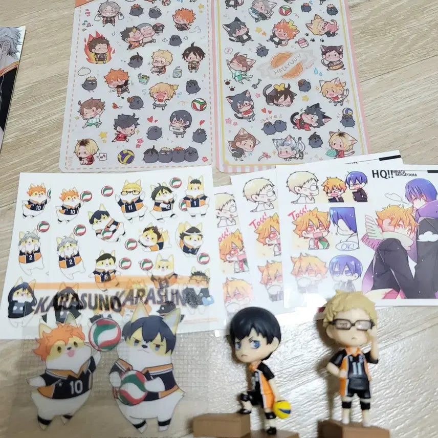 [BUNJANG] Haikyuu! Unofficial Goods Bundle Set / (일괄)하이큐 비공식 굿즈 피규어 가챠 스티커 캔뱃지 엽서