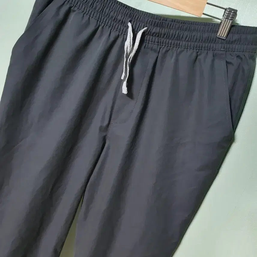 [BUNJANG] Adidas Training Pants (Size 30-33) / 아디다스 츄리닝 바지 30~33