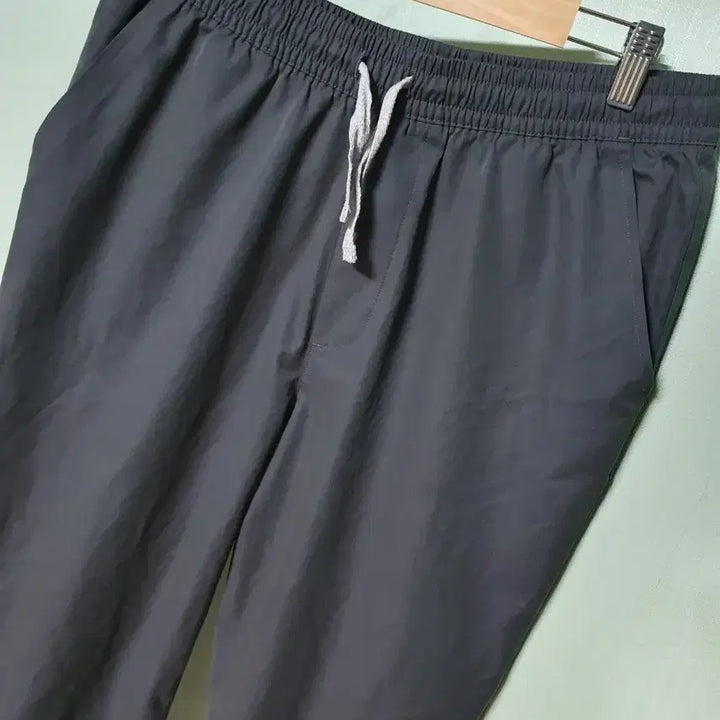 [BUNJANG] Adidas Training Pants (Size 30-33) / 아디다스 츄리닝 바지 30~33