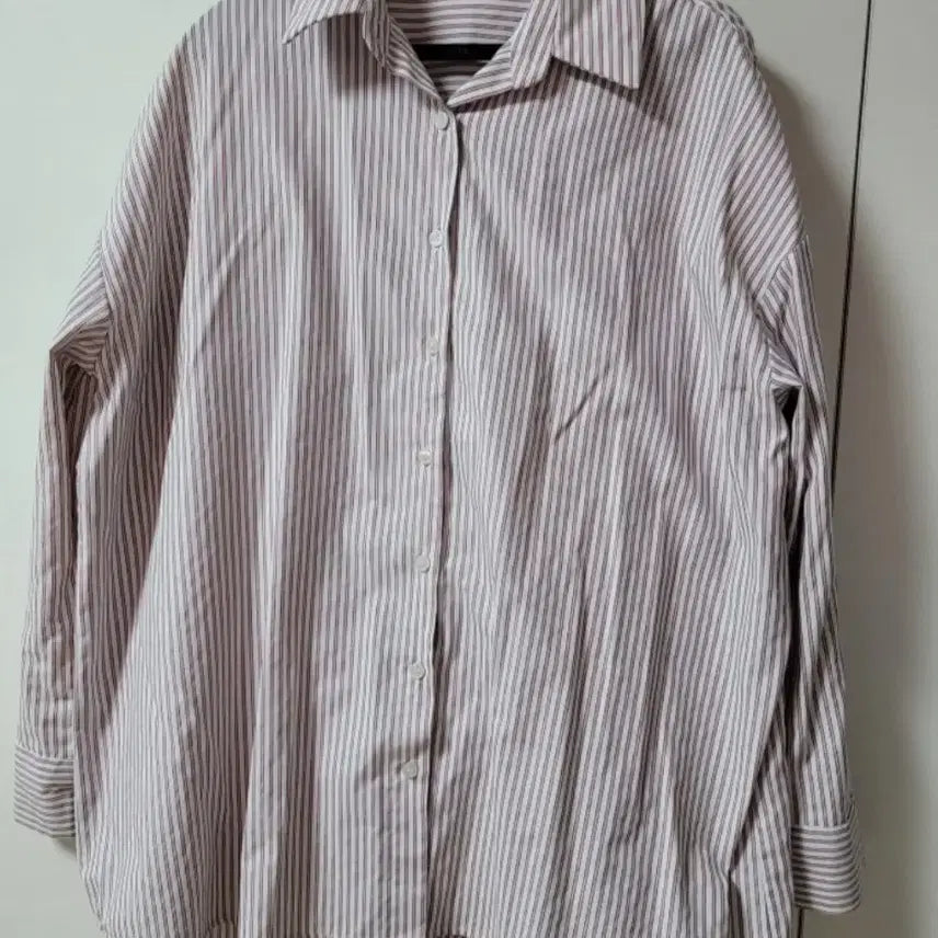 [BUNJANG] Strye Embroidered Stripe Shirt / 스트라이 자수 셔츠