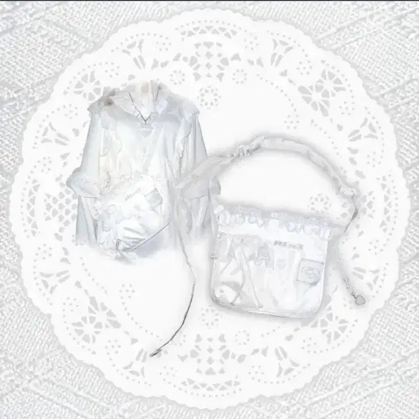 [BUNJANG] Fancy Soda Handmade Lace White Embroidered Crossbody Bag / 일본 빈티지 서브컬쳐 팬시소다 핸드메이드 레이스 화이트 자수 크로스백